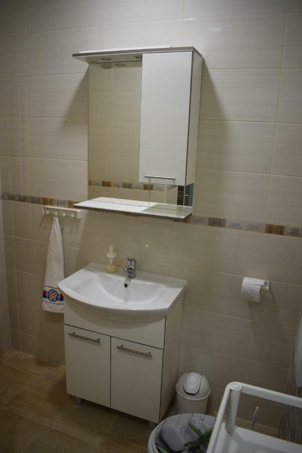 Apartman Dani-Podstrana Apartment Exterior photo