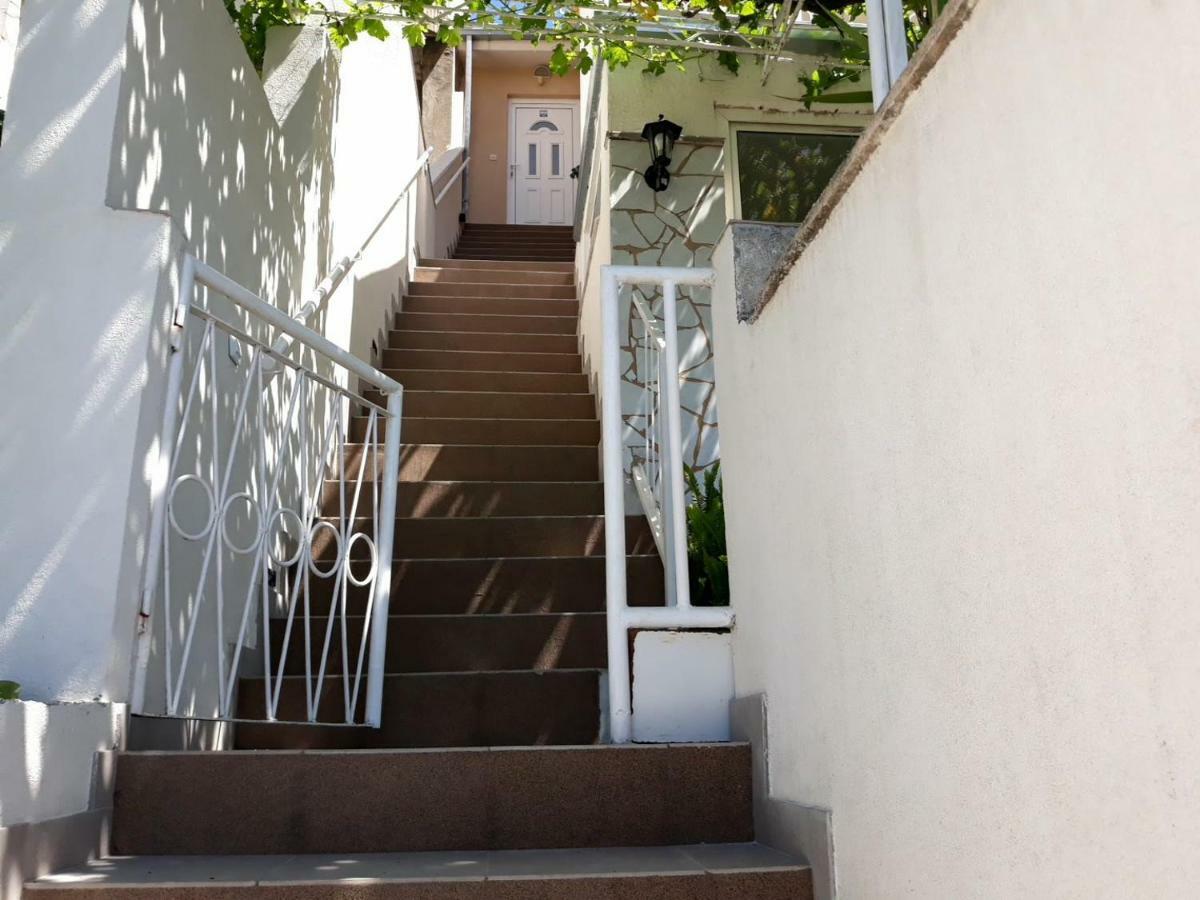 Apartman Dani-Podstrana Apartment Exterior photo