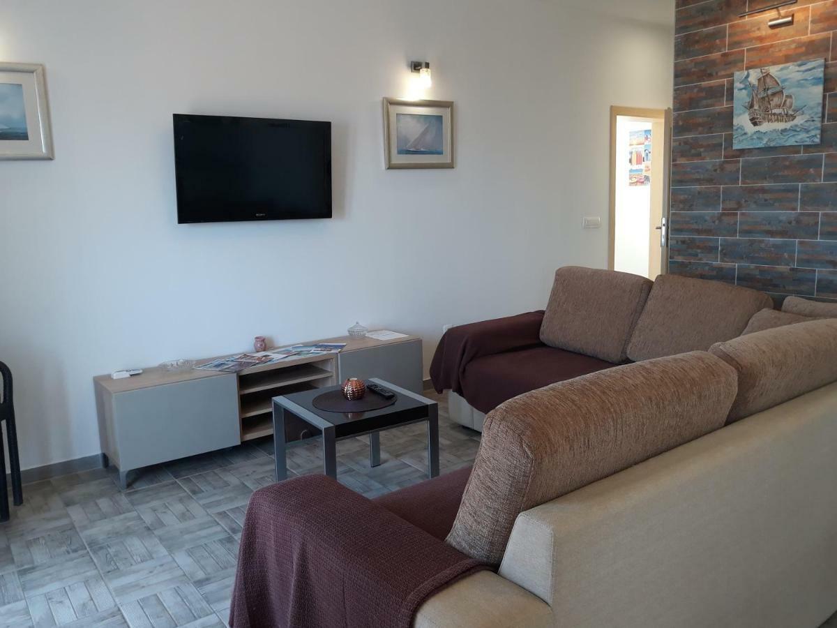 Apartman Dani-Podstrana Apartment Exterior photo