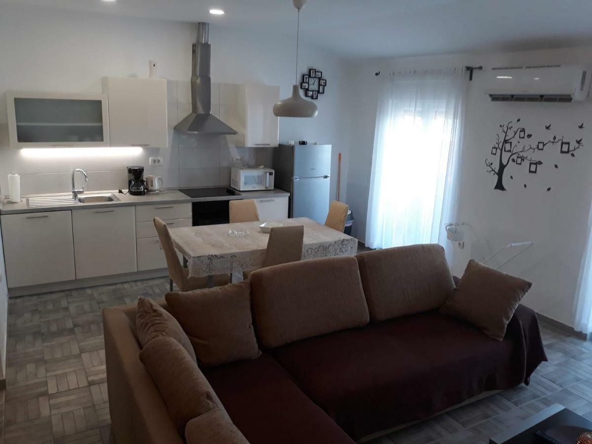 Apartman Dani-Podstrana Apartment Exterior photo